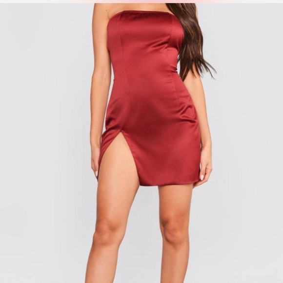 PrettyLittleThing CHERRY RED SATIN BANDEAU SPLIT HEM BODYCON DRESS - Picture 1 of 10